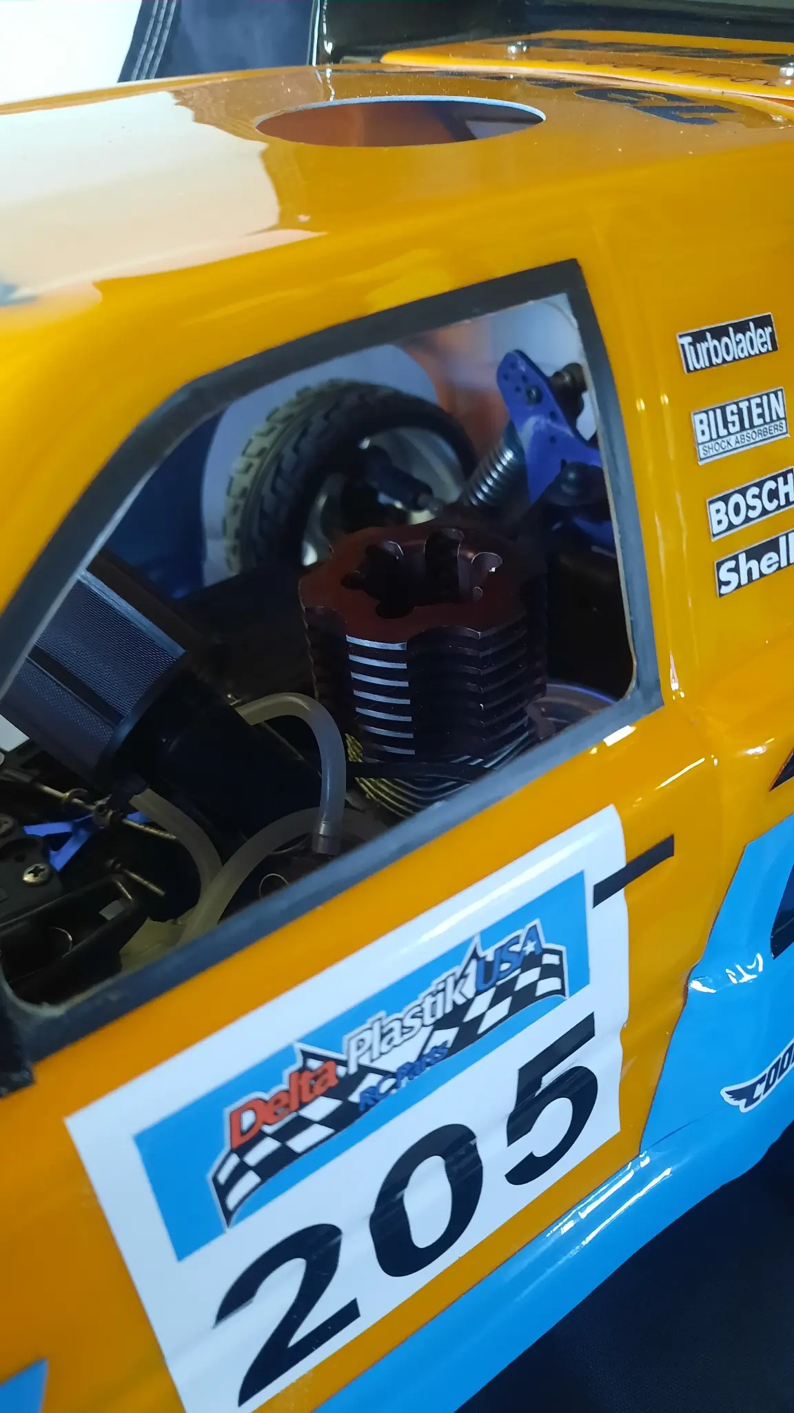 Modèle de voiture 6